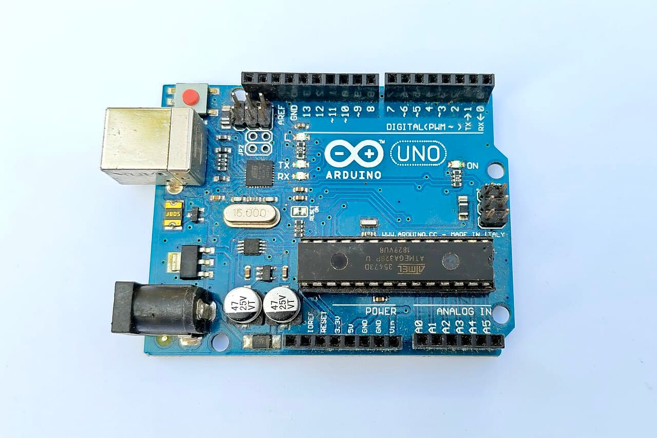 Arduino UNO R3
