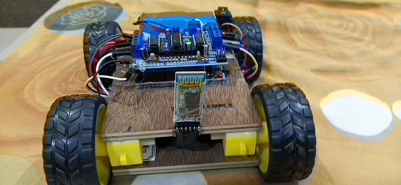 Bluetooth Rover Kit